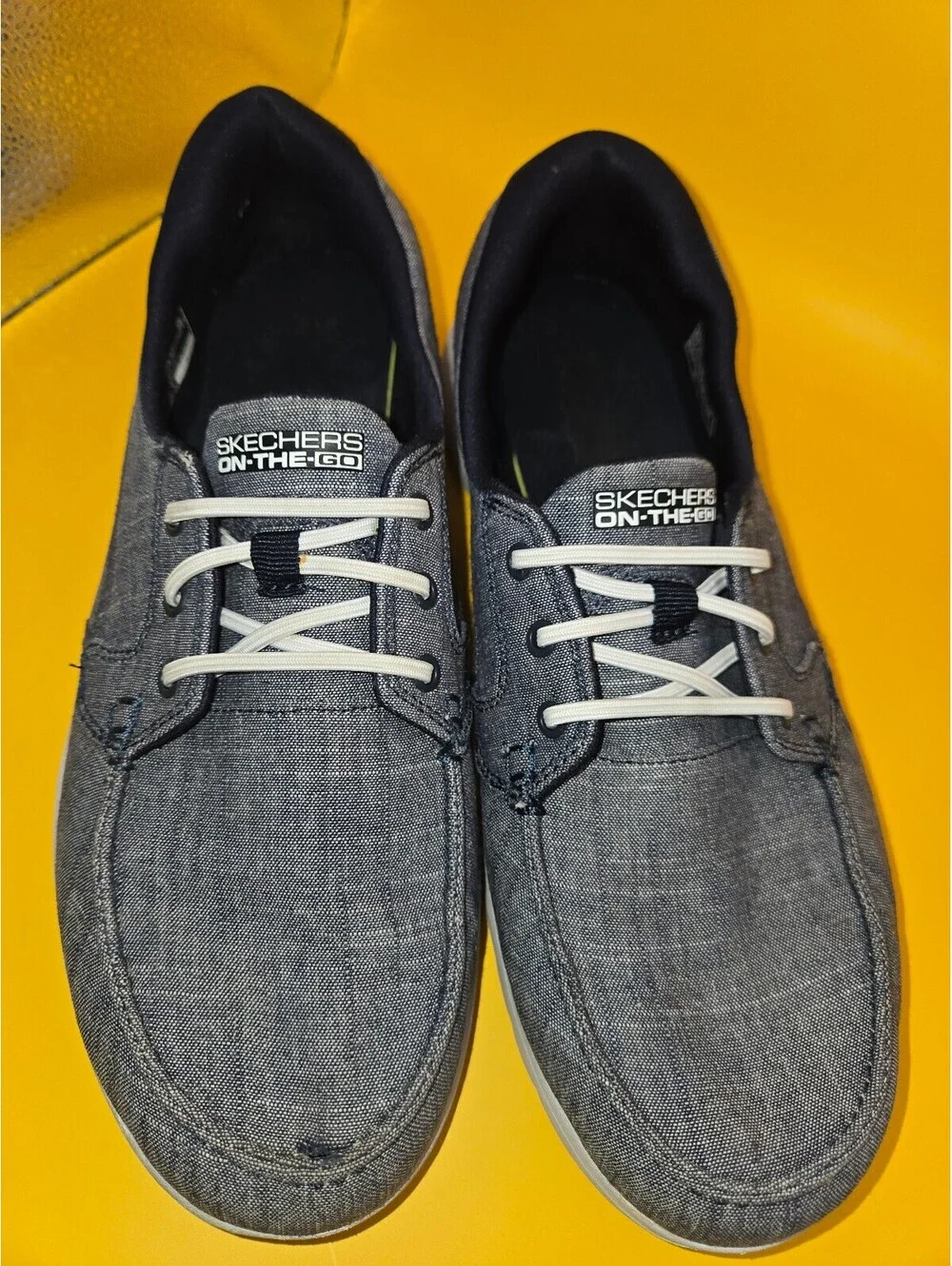 Skechers On-The-GO Men's Navy Denim Canvas Loafers / Boat Shoes (Size 8.5)